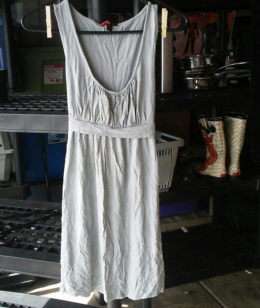 Size L dress
